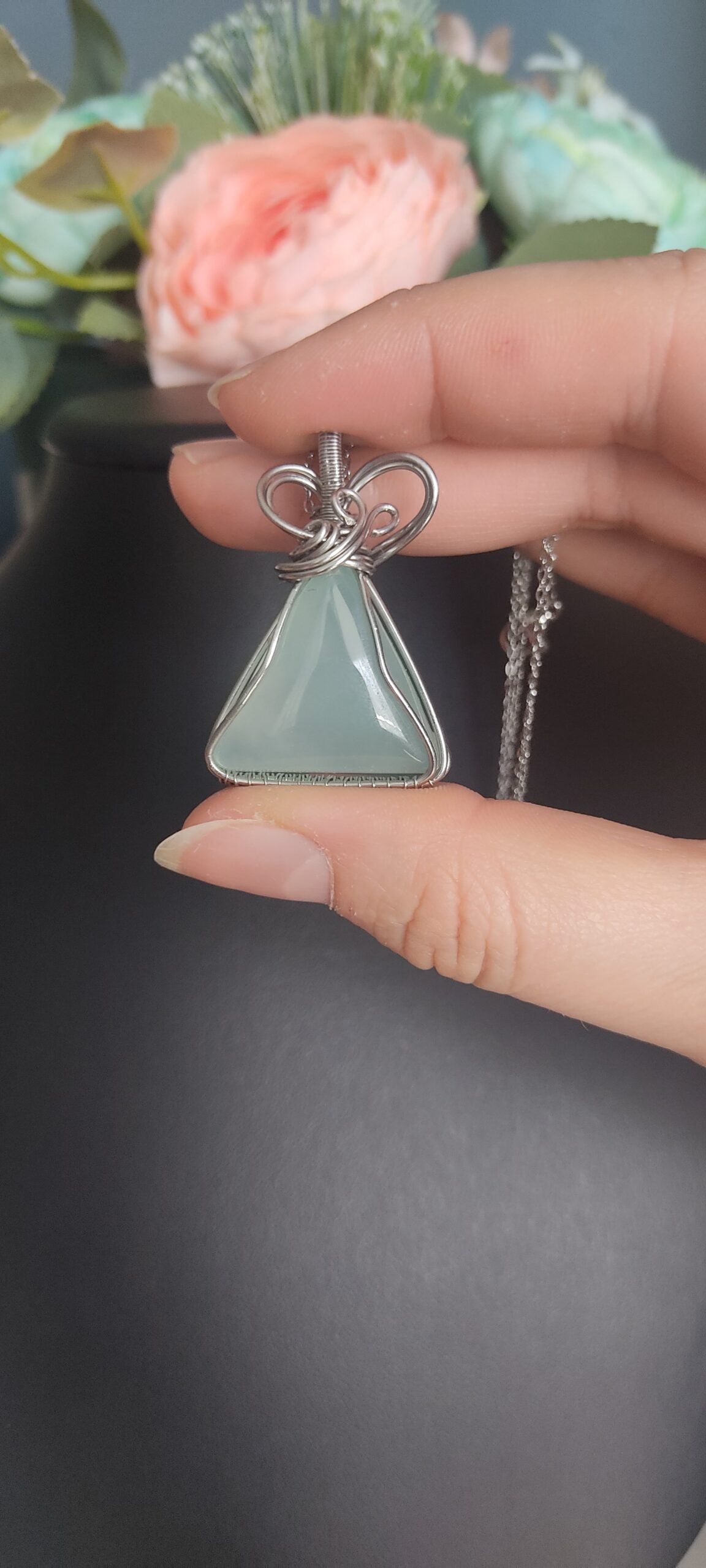 Колие от халцедон