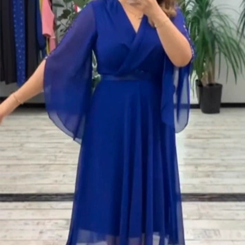 👗 Elegancka sukienka z dekoltem w serek dla kobiet