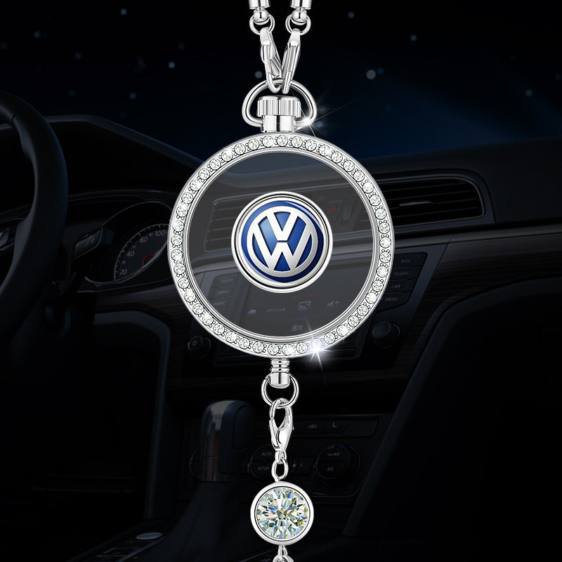Висулка с лого за ароматерапия за кола, изработена от метал и диаманти