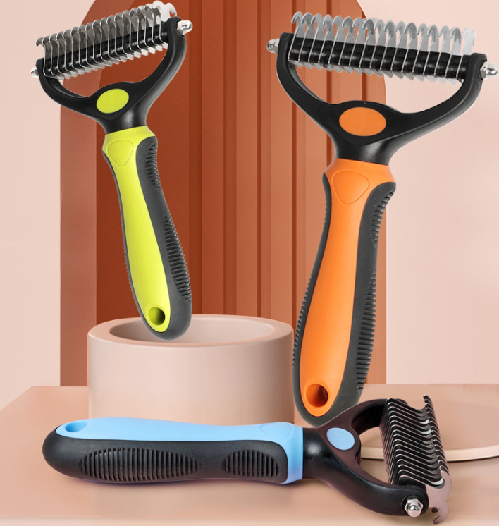 🐾🏆 Profesionalen instrument za odstranjevanje dlake pri psih in mačkah ✂️