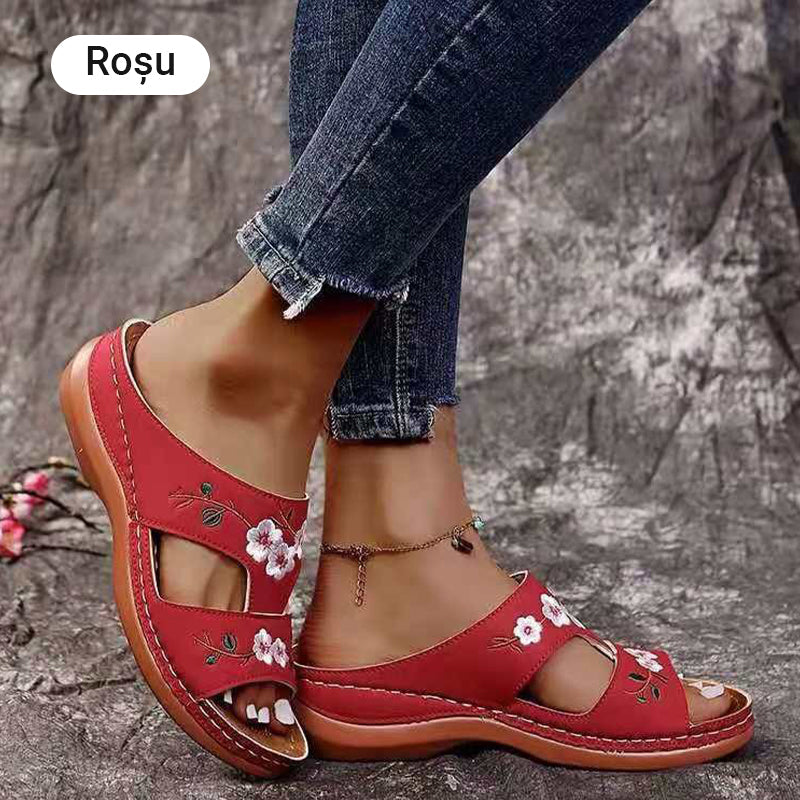 🏖️Удобни дамски чехли с отворени пръсти на платформи