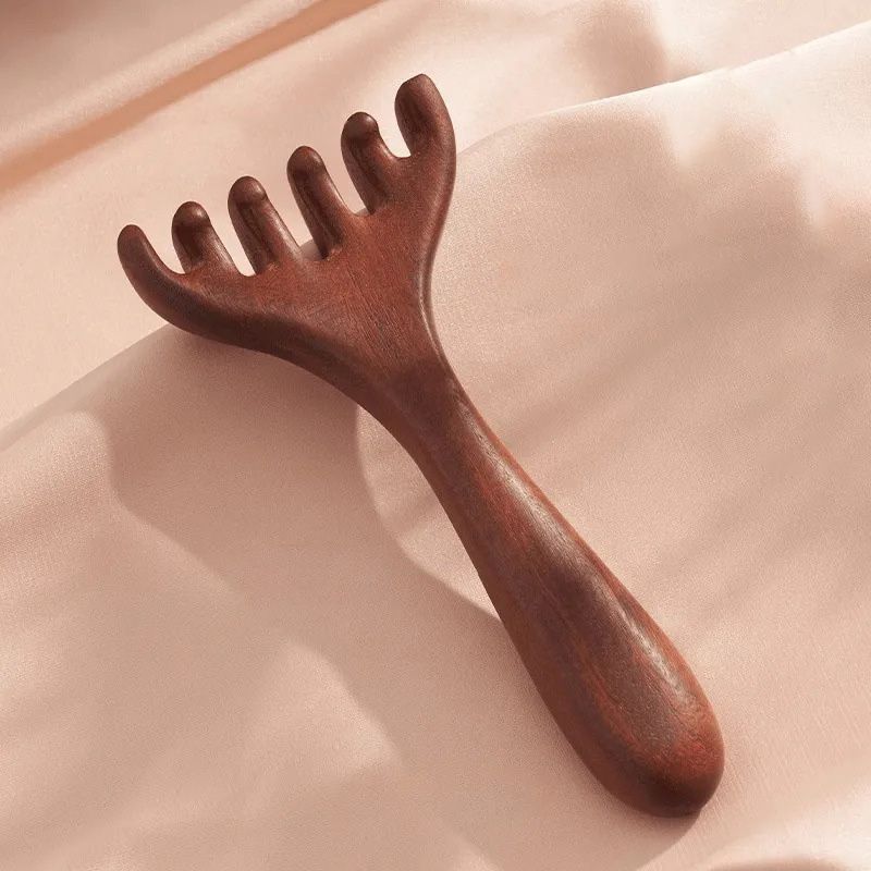 Гребен за масаж на меридианите с шест нокътя