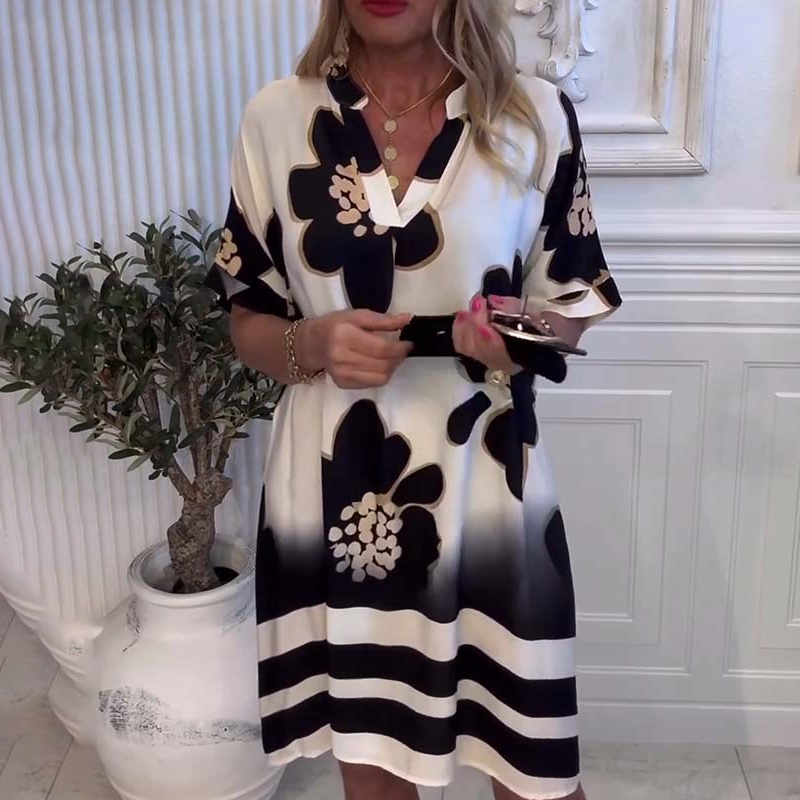 🌸😘Дамска широка рокля с щампа и дълбоко V-образно деколте🔥