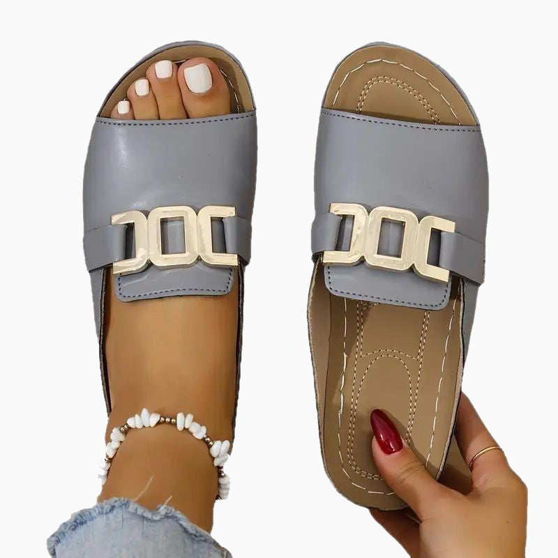 【ЕС 36-45】👡Изчистен сандал с метална катарама